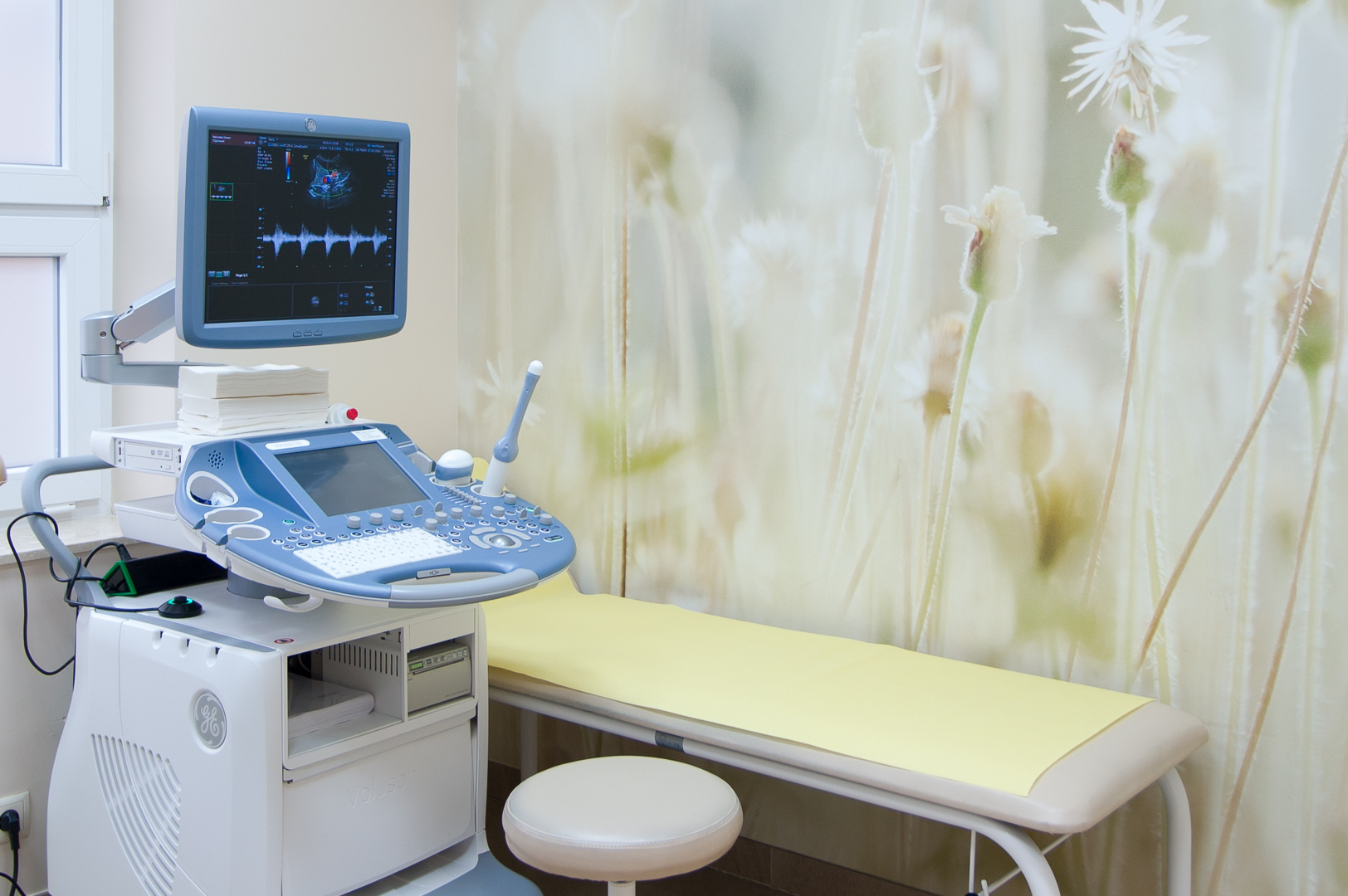 Aparat USG w gabinecie nr 1